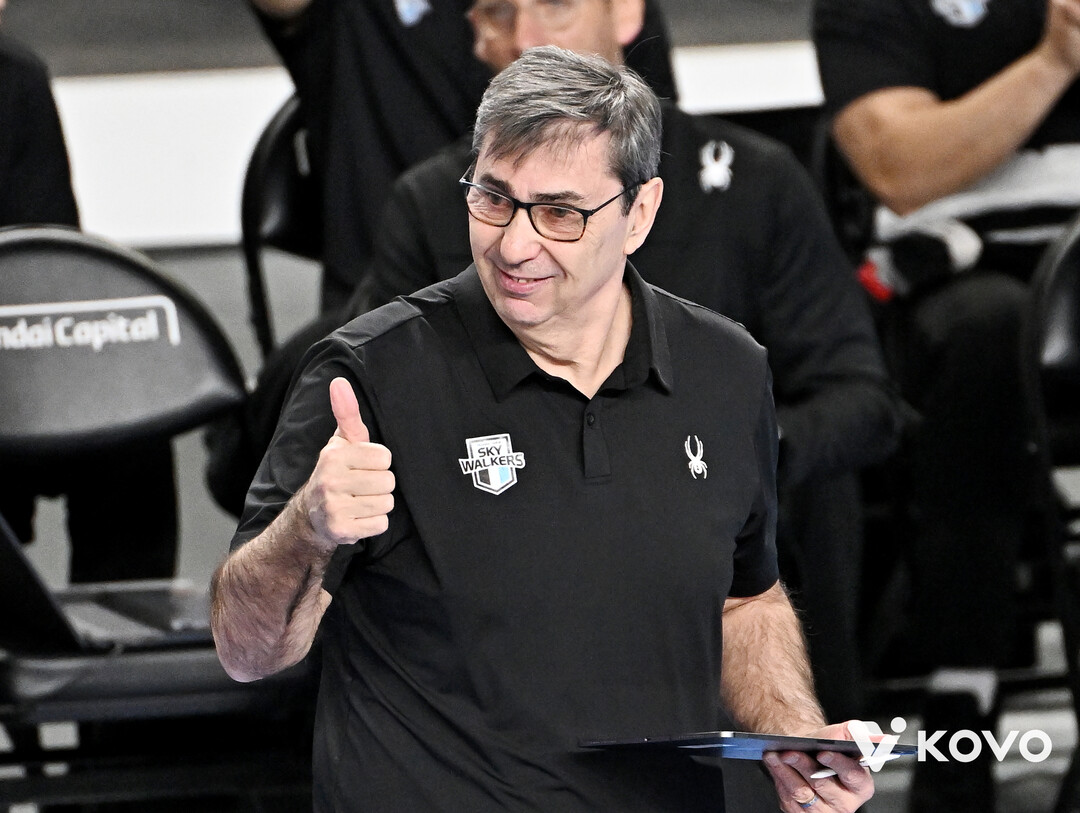 달라진 우리카드, 디펜딩 챔피언도 경계심 늦추지 않는다 “알리 서브, 우리 코트에 잘 띄워야 해”