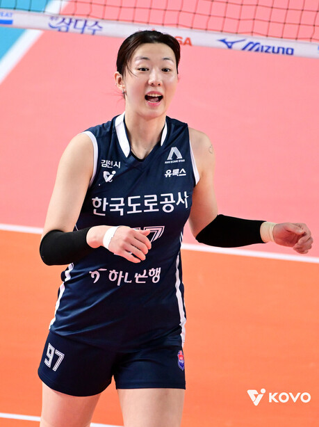 "이제는 어른 여자가 됐어요"...어느덧 '30대'가 된 연봉퀸, 강소휘가 말하는 '성숙한 배구'