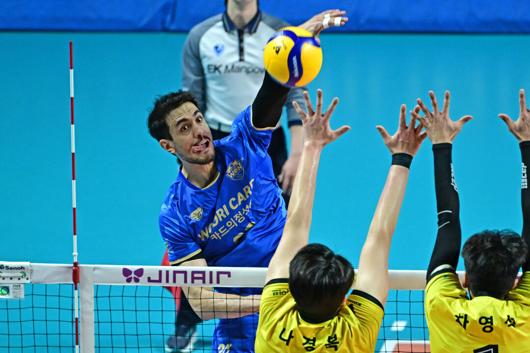 아라우조 '블로킹 피하는 여유'