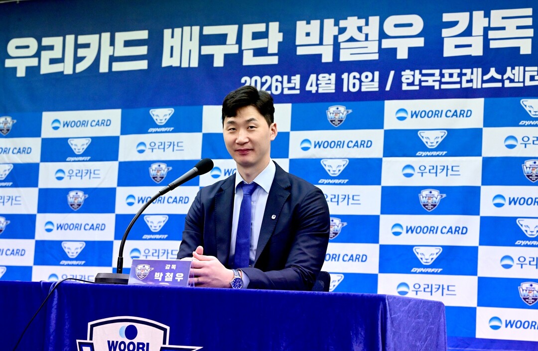 돌아온 틸리카이넨과 석진욱, 그리고 ‘정식 감독’ 박철우...더욱 뜨거워질 사령탑 대결