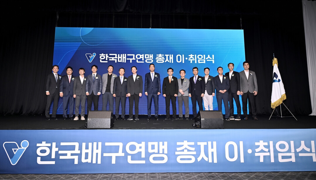 KOVO를 새롭게 이끌 이호진 총재, '배구 전체를 넓게 보겠다'