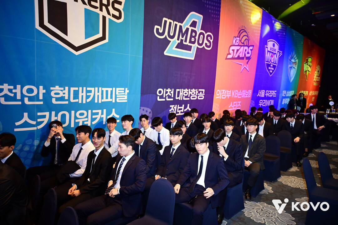 “즉시 전력감이 부족해” 남자 프로배구팀들이 신인선수 입단금을 없애는 이유